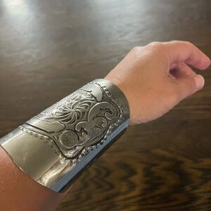 Silver Engraved Cuff Bracelet large 4in western detailed bracelet